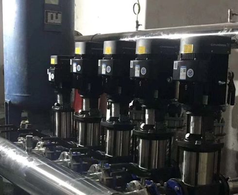 變頻恒壓供水設(shè)備如何解決學(xué)校二次供水問(wèn)題？
